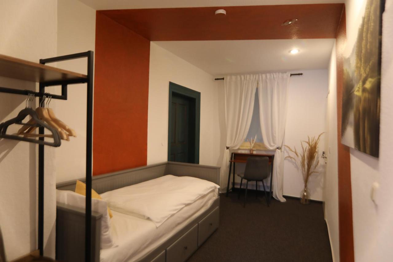 Urban Lodge Erlangen I Superzentral I Free Parking I Wlan I Netflix Exterior foto